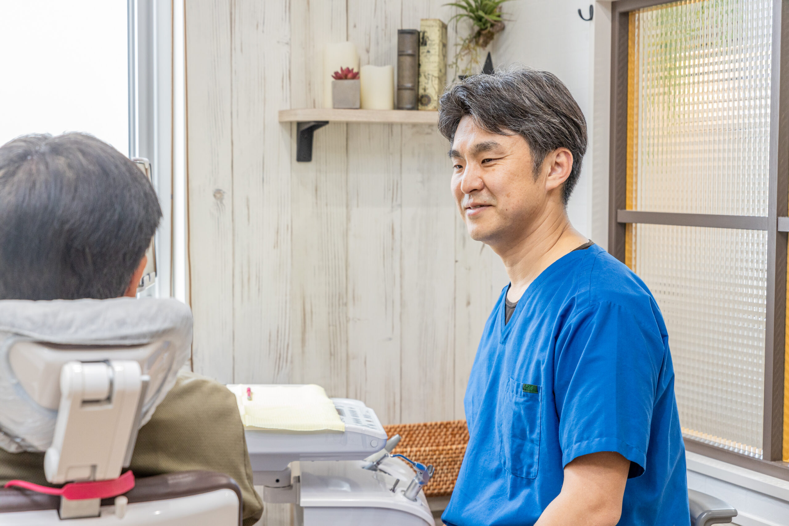 「食べる」「コミュニケーションを取る」「笑う」など、日常生活を送る上で歯はなくてはならない存在